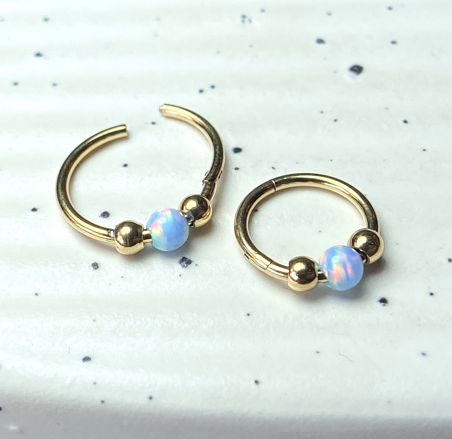 1pc Opal Ball Hinged Segment Ring Helix Septum Clicker Body Jewelry