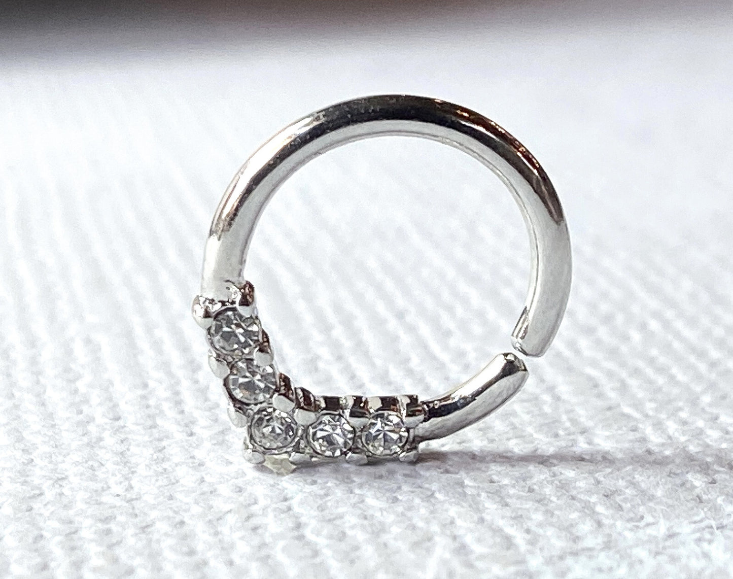 1pc V-Shaped CZ Gems Bendable Hoop Ring Septum Daith Rook Tragus Ear Cartilage