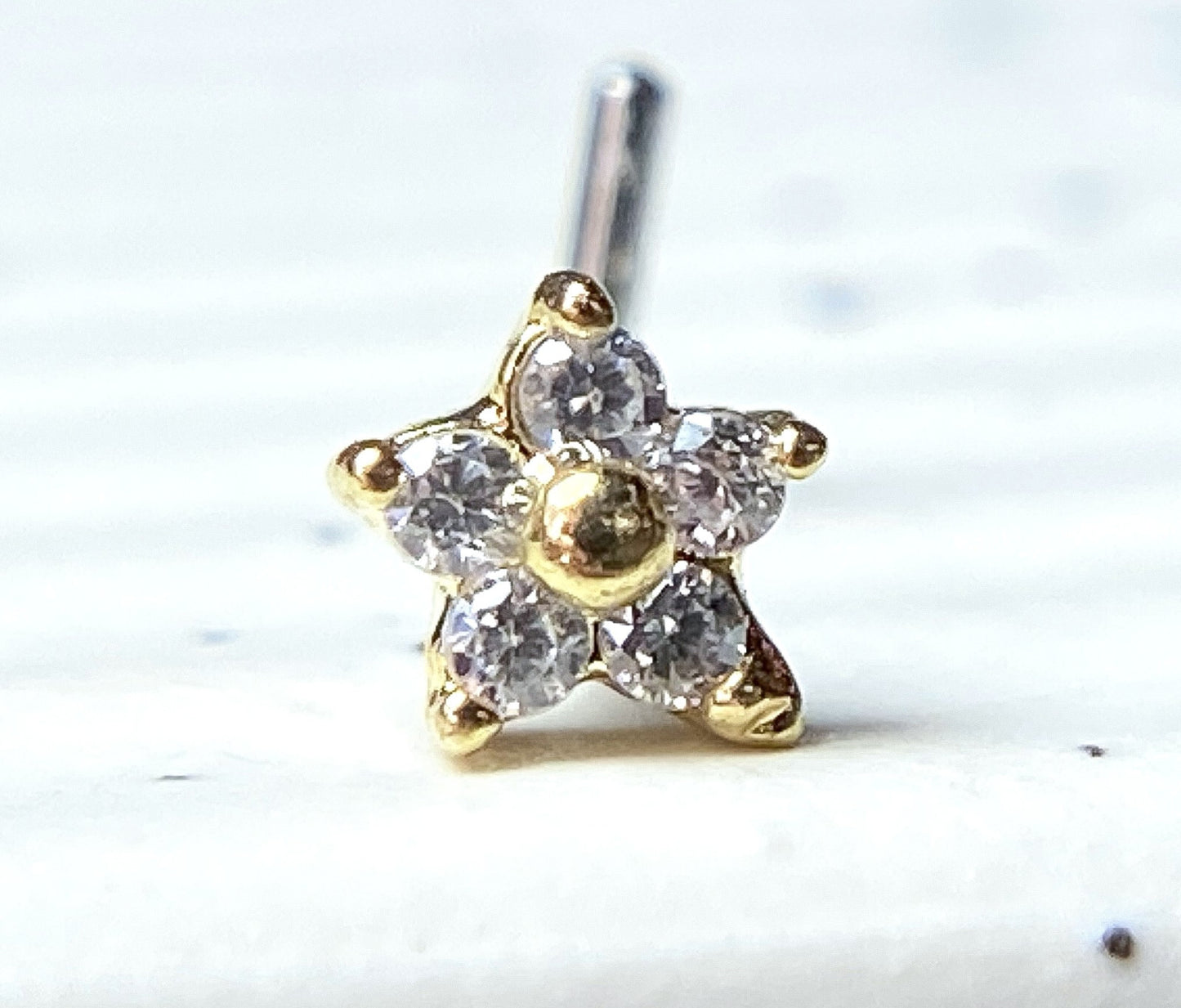 1pc Five CZ Gem Flower L-Bend 20g Nose Ring Stud Screw 316L Surgical Steel
