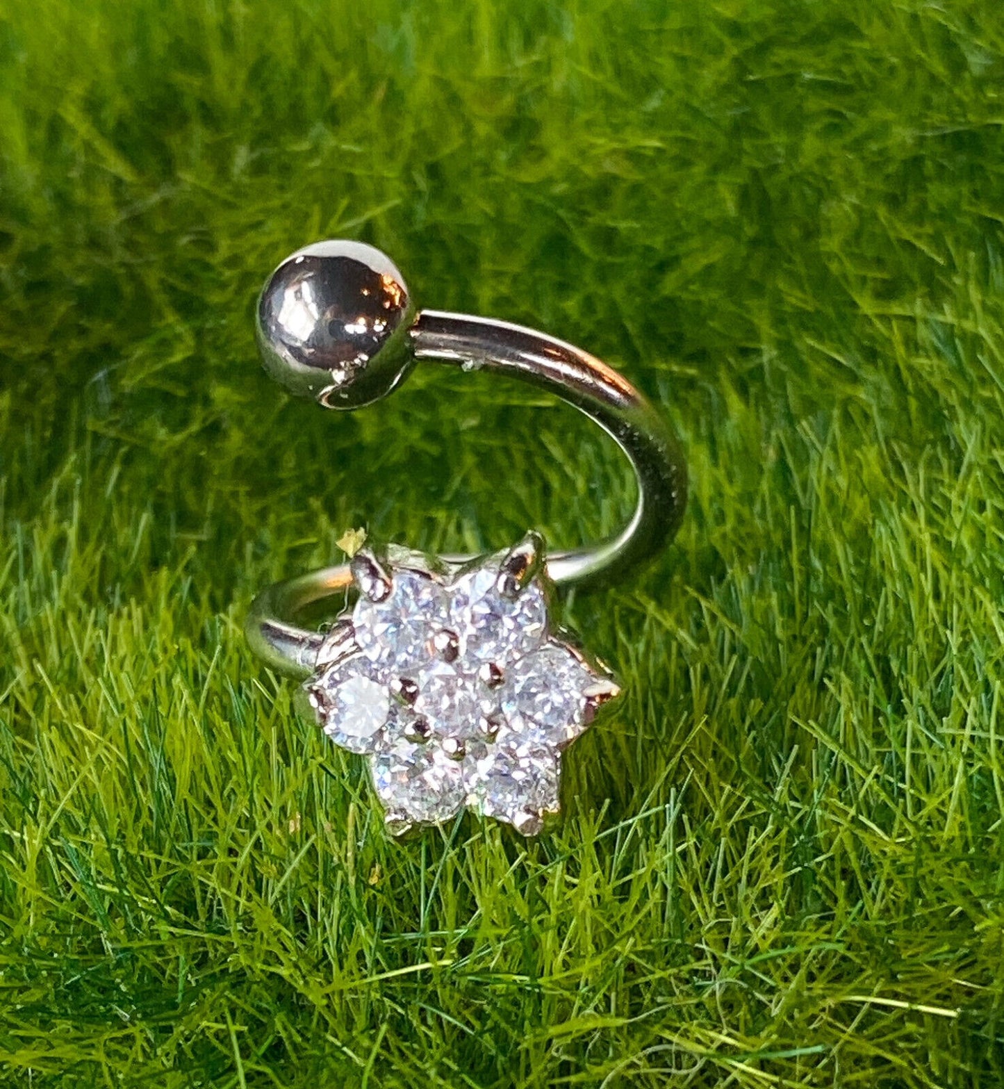 1pc Flower Twist CZ Gem Belly Ring Navel Piercing Pierced Naval Body Jewelry