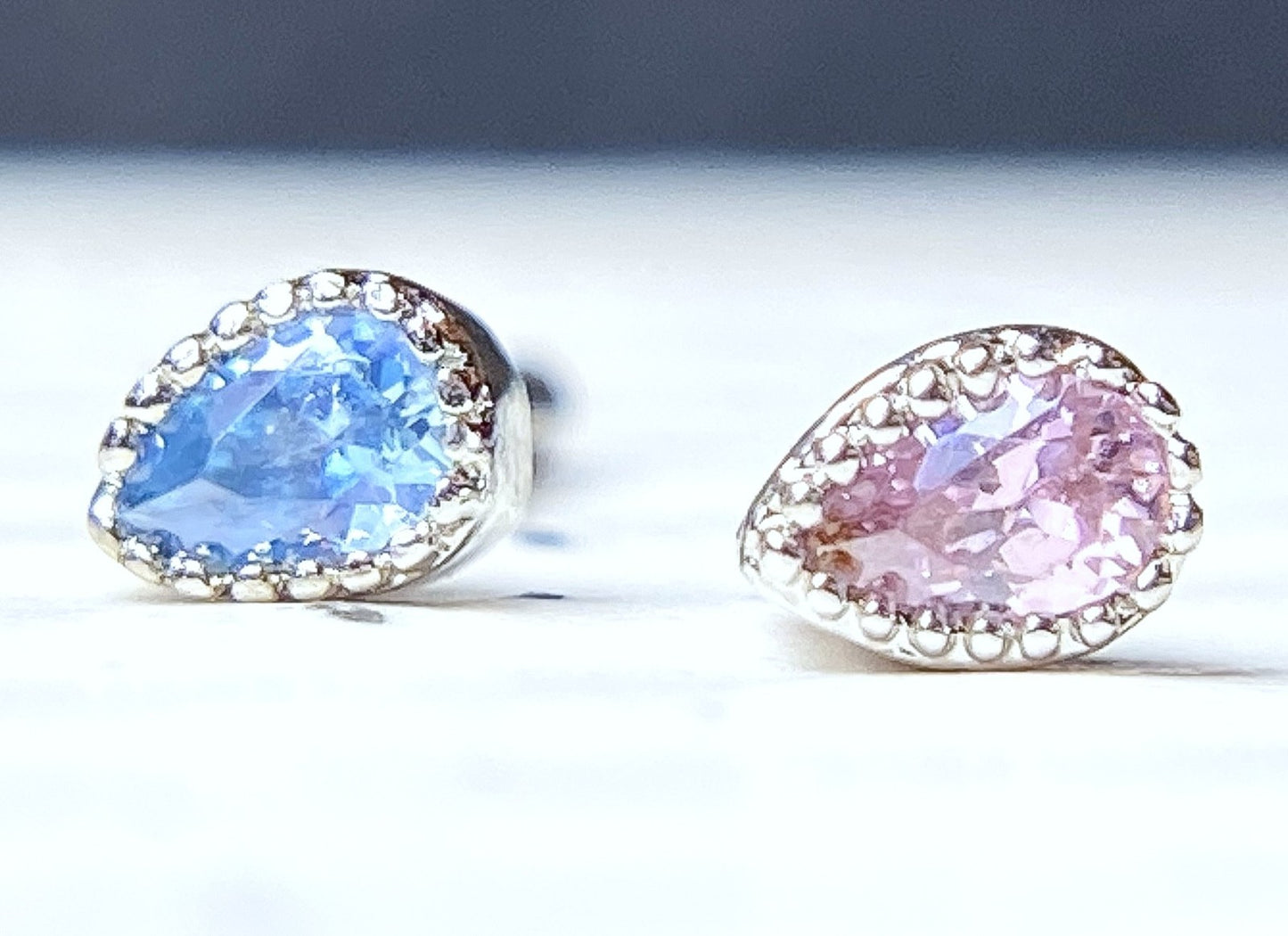 1pc Teardrop CZ Gem 20g Nose Ring Stud Bone Tear Drop 316L Surgical Steel