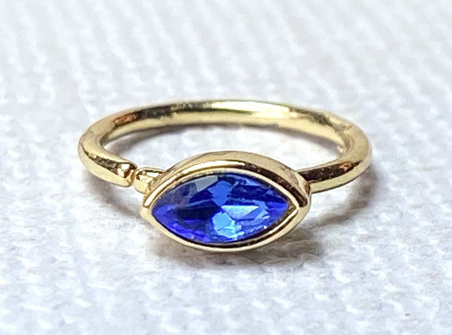 1pc Bendable Nose Hoop / Cartilage Ring Bezel Set Marquise Gem for Rook, Daith