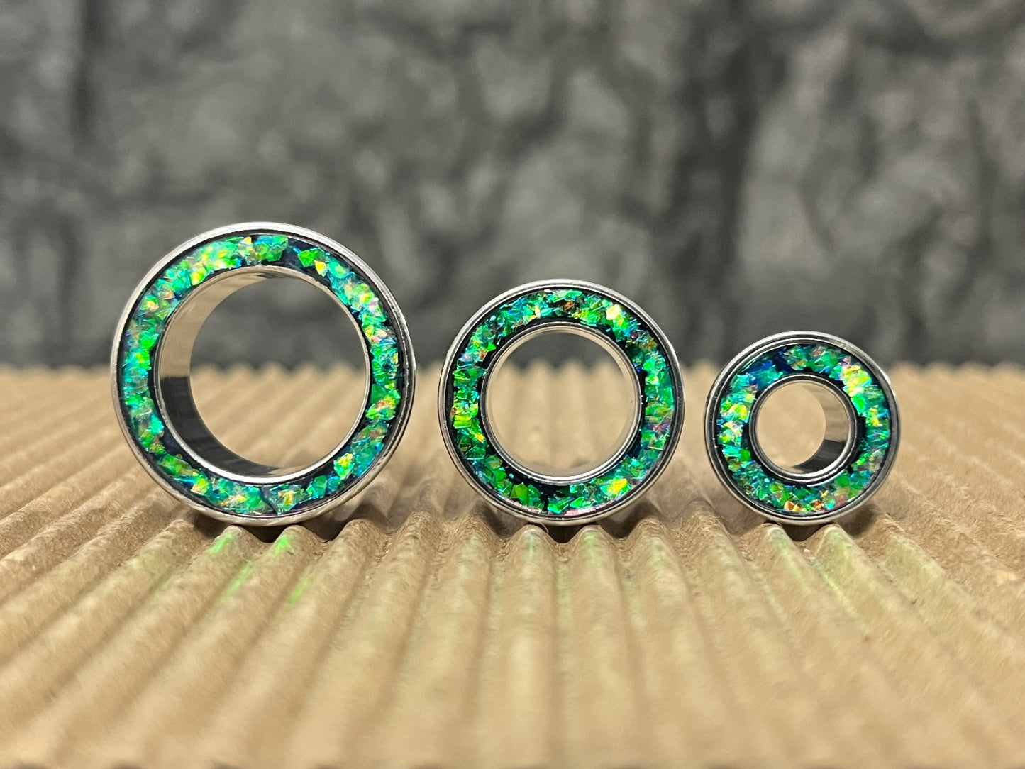 PAIR Green Opal Glitter Rim Screw Fit Tunnels Ear Plugs Earlet Rimmed Gauges