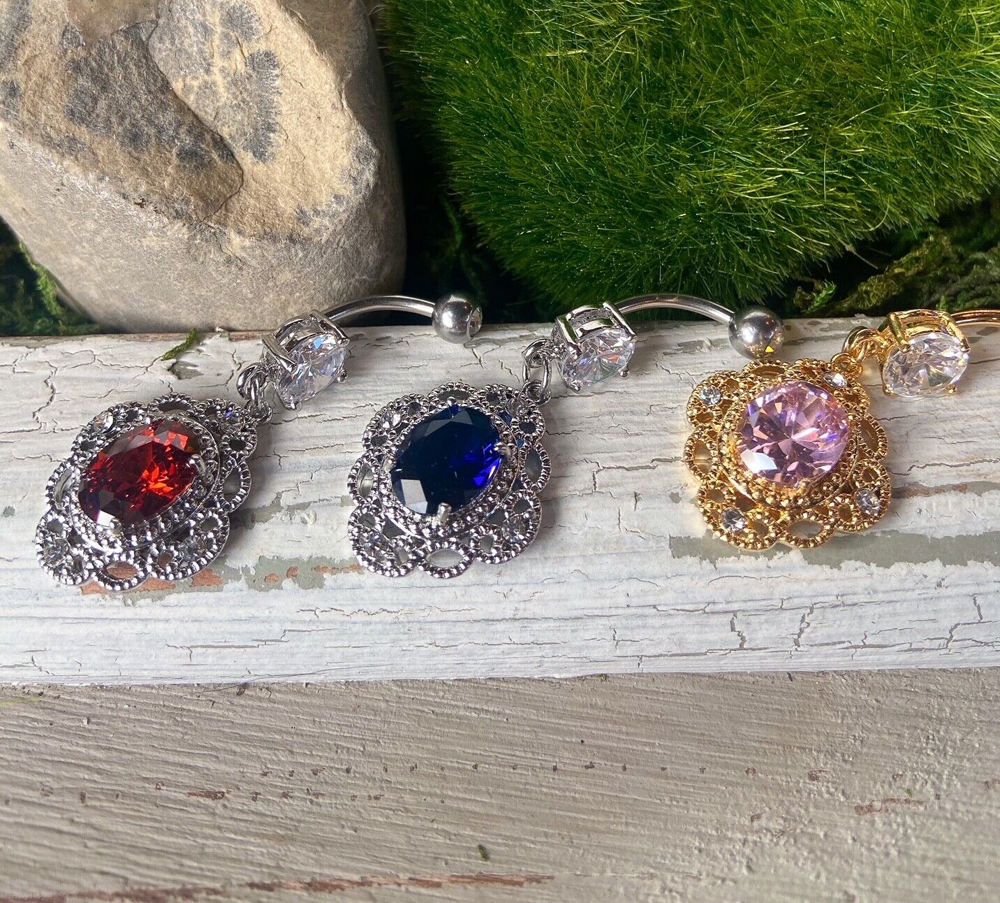1pc Oval CZ Centered Tribal Floral Design Dangle Pierced Belly Navel Ring