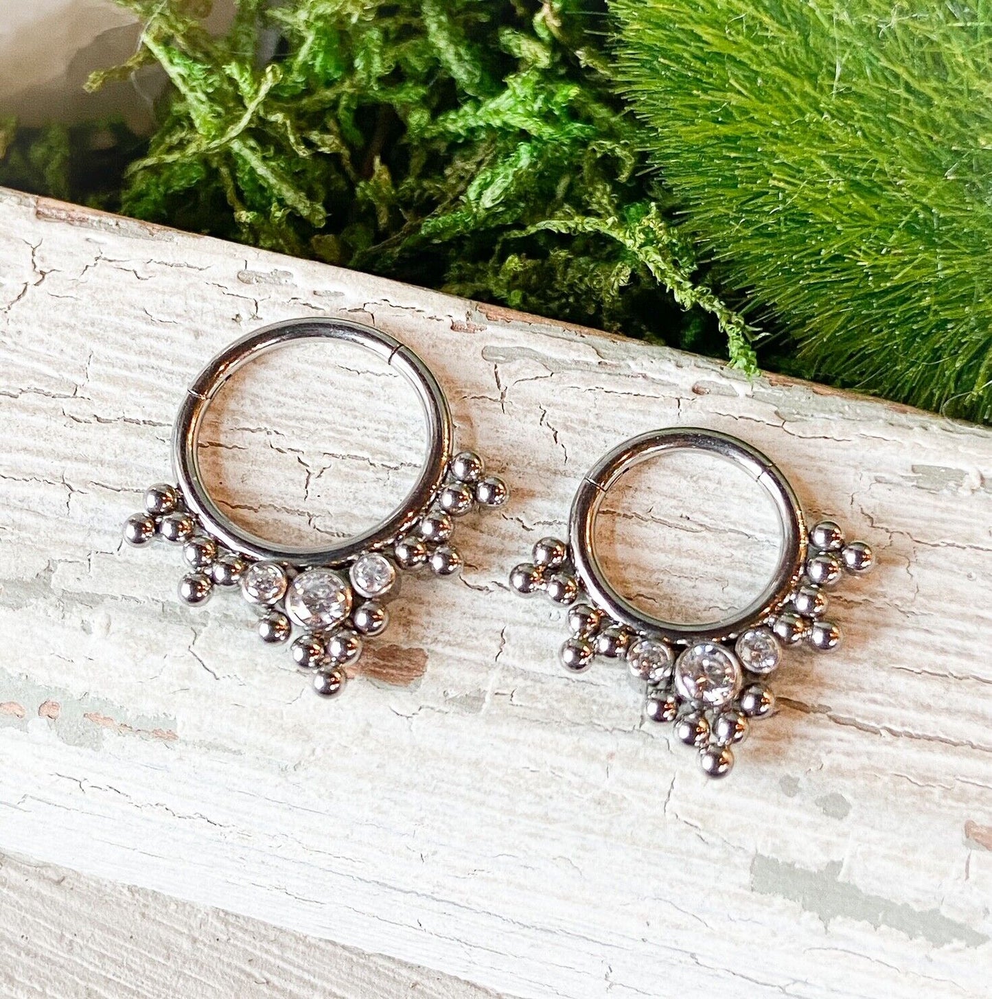1pc Solid Titanium 3 Gems & Beads Hinged Segment Ring Helix Septum Clicker