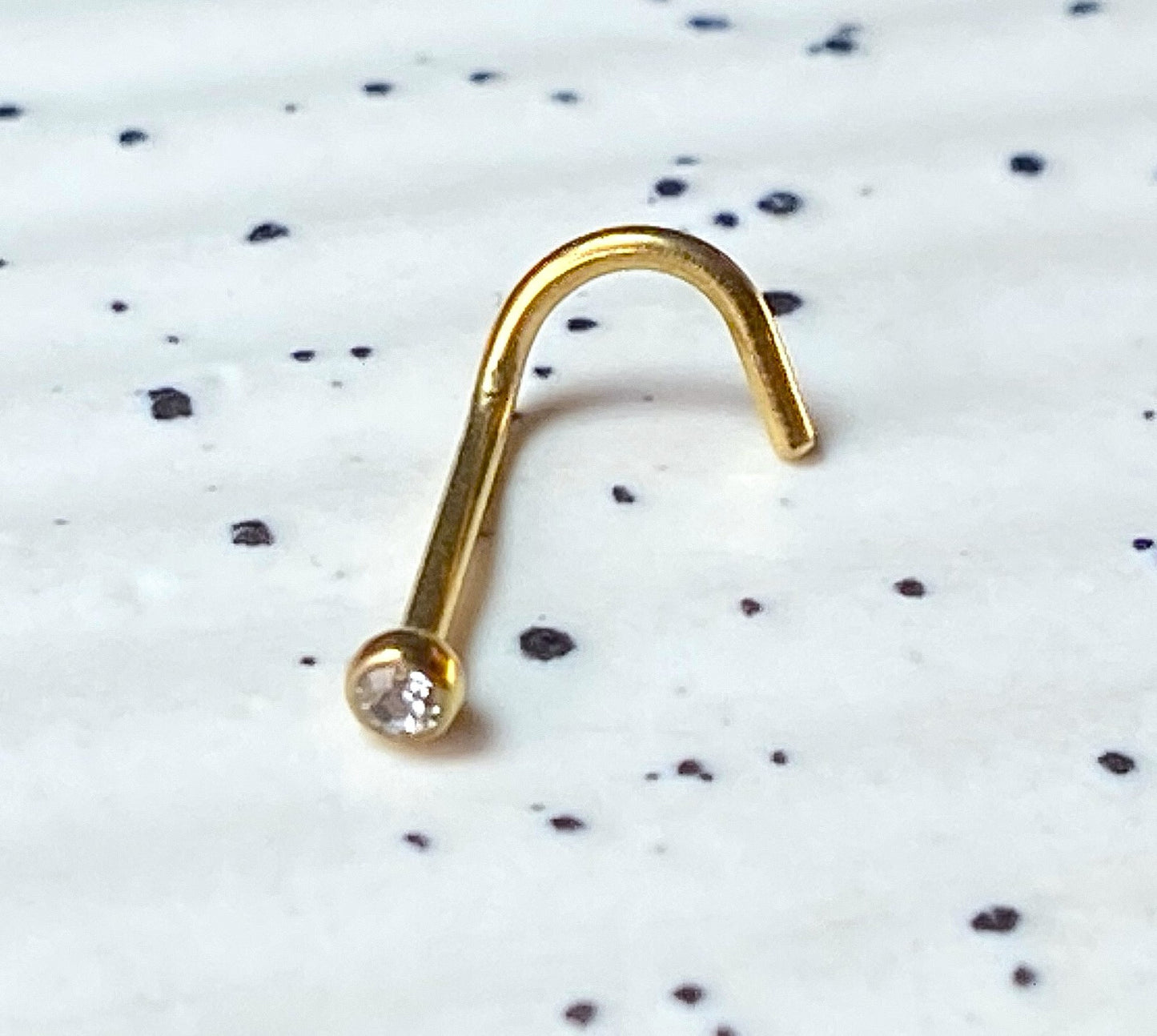 1pc Press-Fit Clear Gem Titanium Plated 316L Surgical Steel Nose Screw Ring