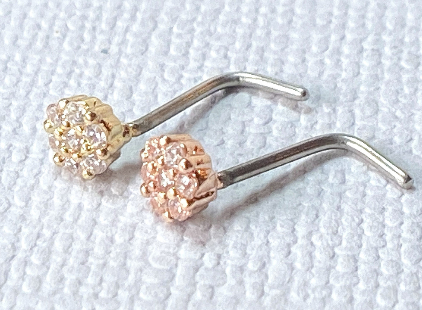 1pc CZ Paved Flower L-Bend 20g Nose Ring Stud Screw 316L Surgical Steel