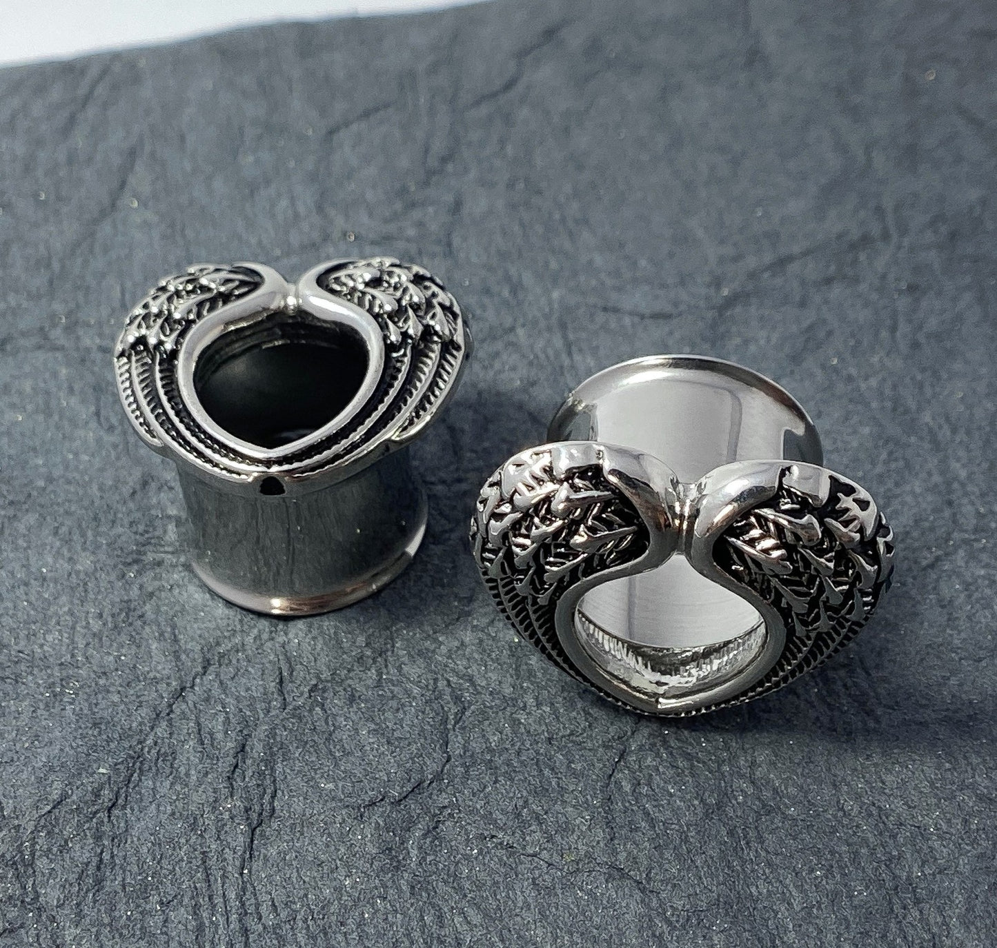 PAIR Heart Angel Wings Steel Double Flare Tunnels Plugs Earlet Gauges