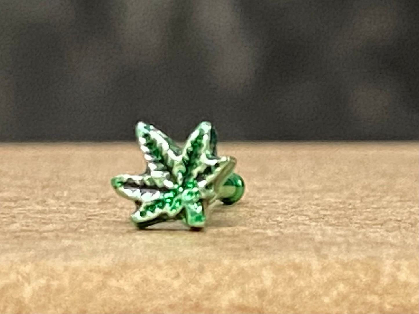 1pc Marijuana Leaf Top 20g L-Bend or Stud Nose Ring Surgical Steel Pot Jewelry
