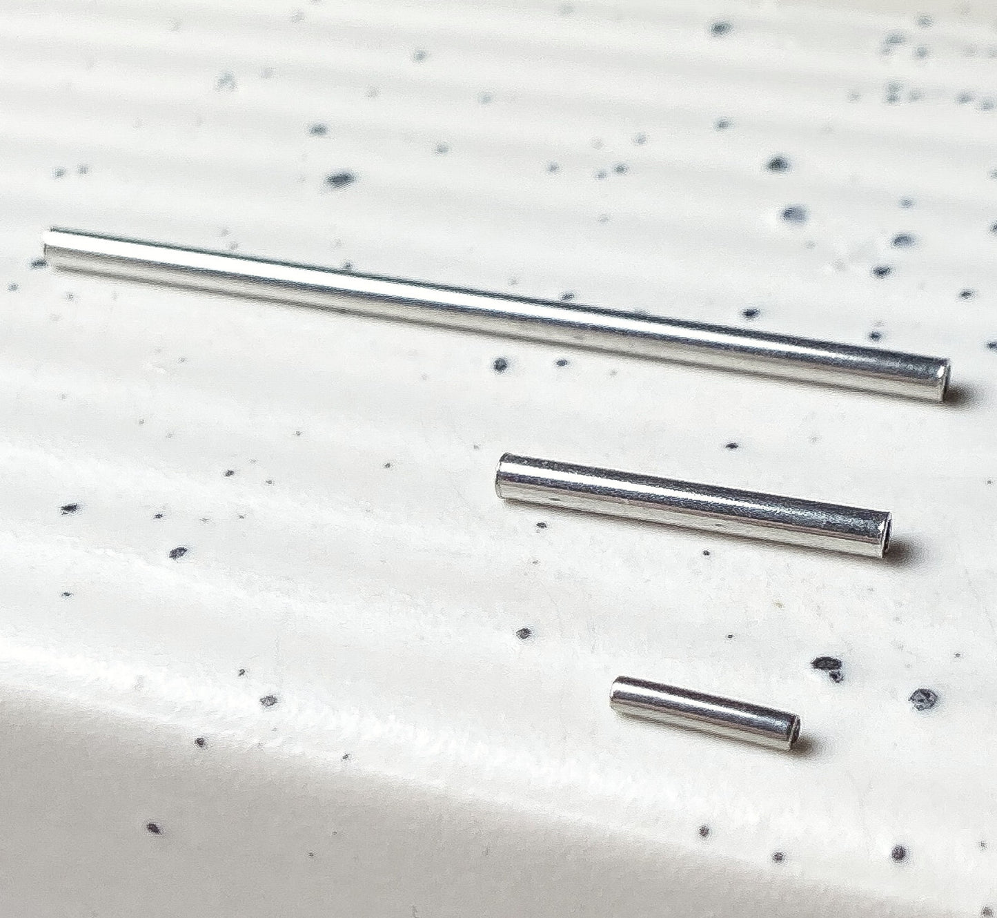 Body Jewelry Replacement Parts - 10pk Internally Threaded Steel Straight Barbell