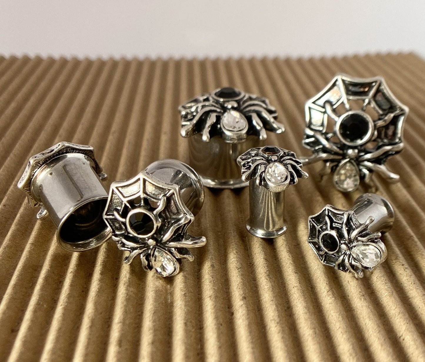 PAIR Gem Body Spider on Web Steel Double Flare Tunnels Plugs Earlet Gauges