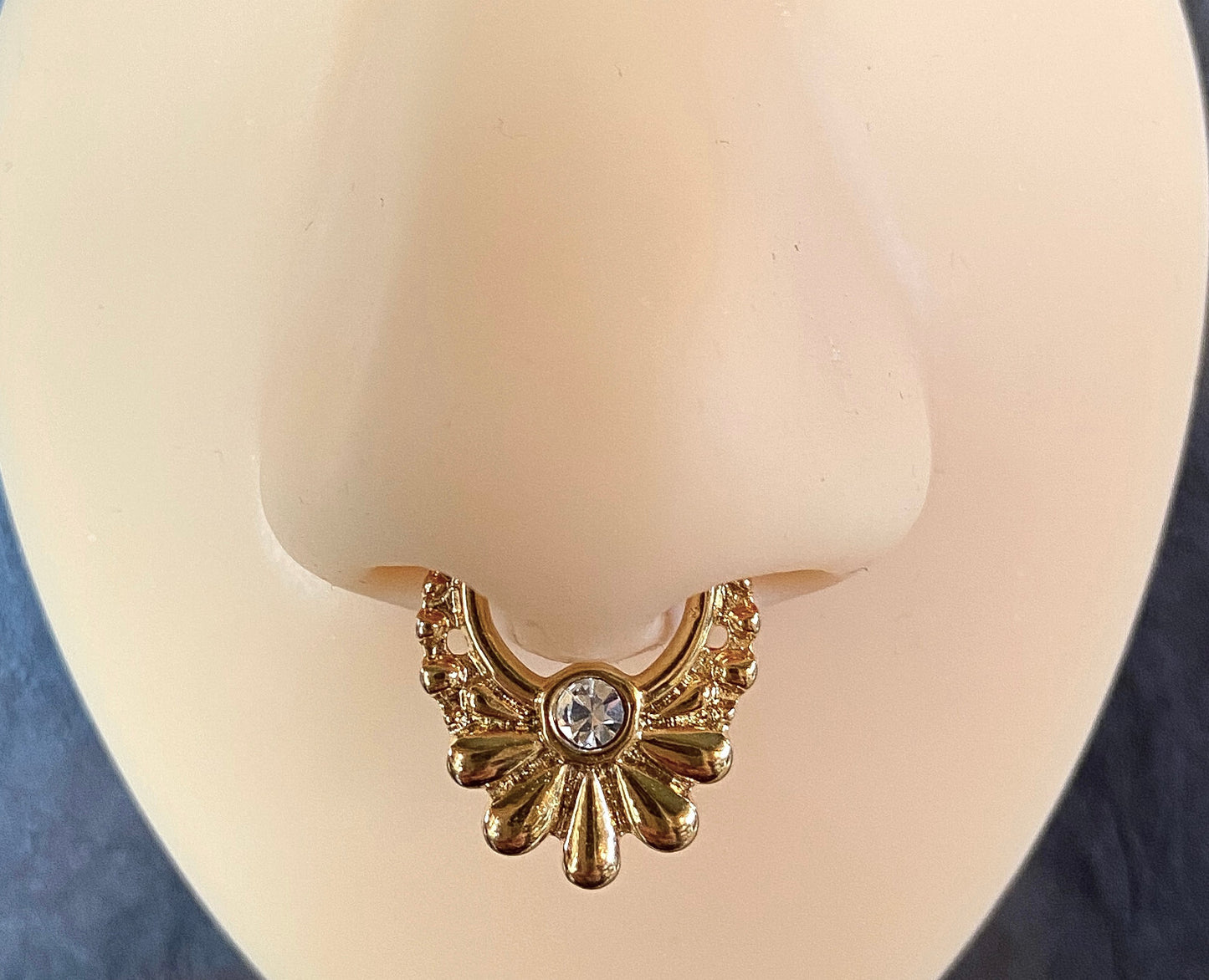 1pc 100% SURGICAL STEEL Non-Piercing Fake Septum Hanger Flower w/ Gem Clip-on