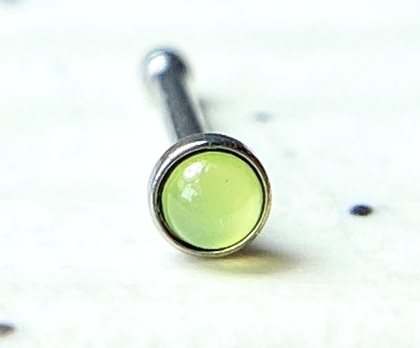 1pc Illuminating Stone Nose Bone Stud Ring Nostril Piercing Jewelry 20g