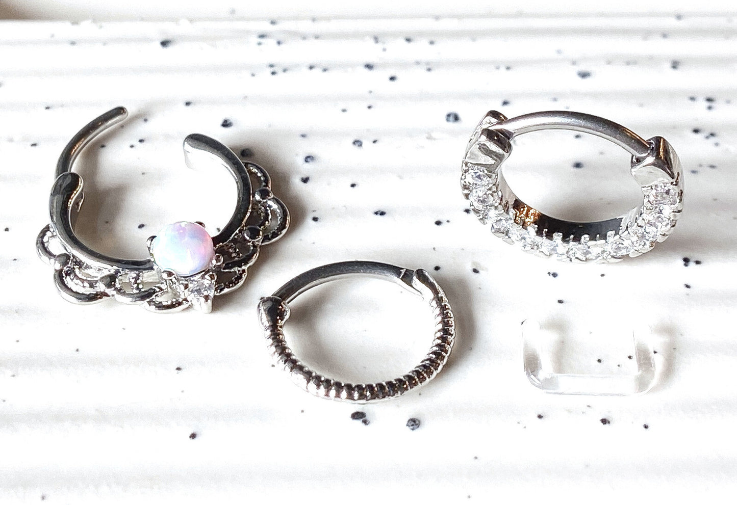 3pc Value Pack: 16g Opal / CZ Gem / Rope Septum Clicker Rings, w/free Retainer!