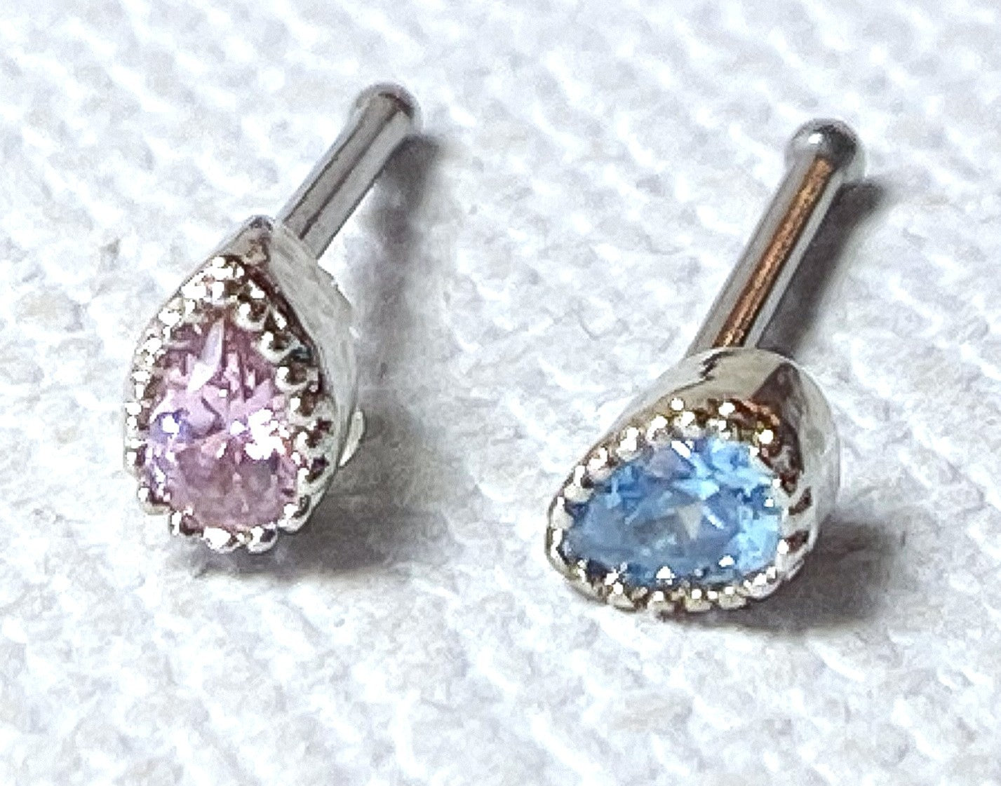 1pc Teardrop CZ Gem 20g Nose Ring Stud Bone Tear Drop 316L Surgical Steel