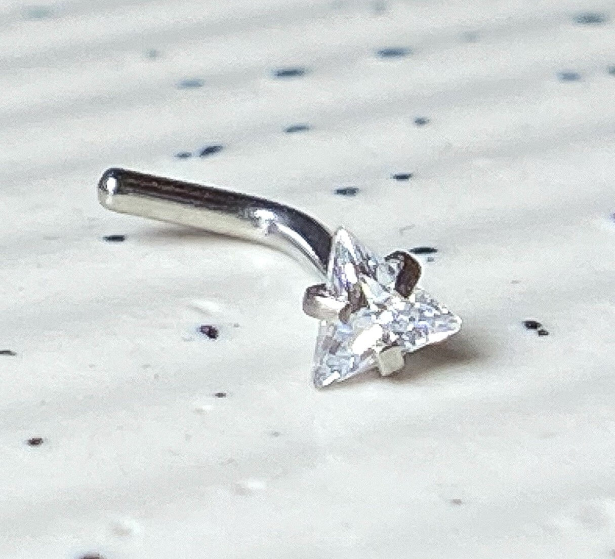 1pc Clear Triangle CZ Gem Top L-Bend Nose Ring 316L Surgical Steel 18g or 20g
