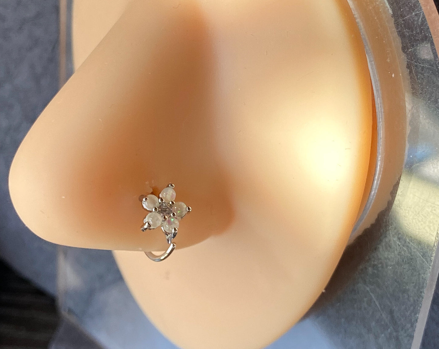 1pc Opal Glitter Flower Hoop Nose / Cartilage Ring Rook Daith Helix Tragus