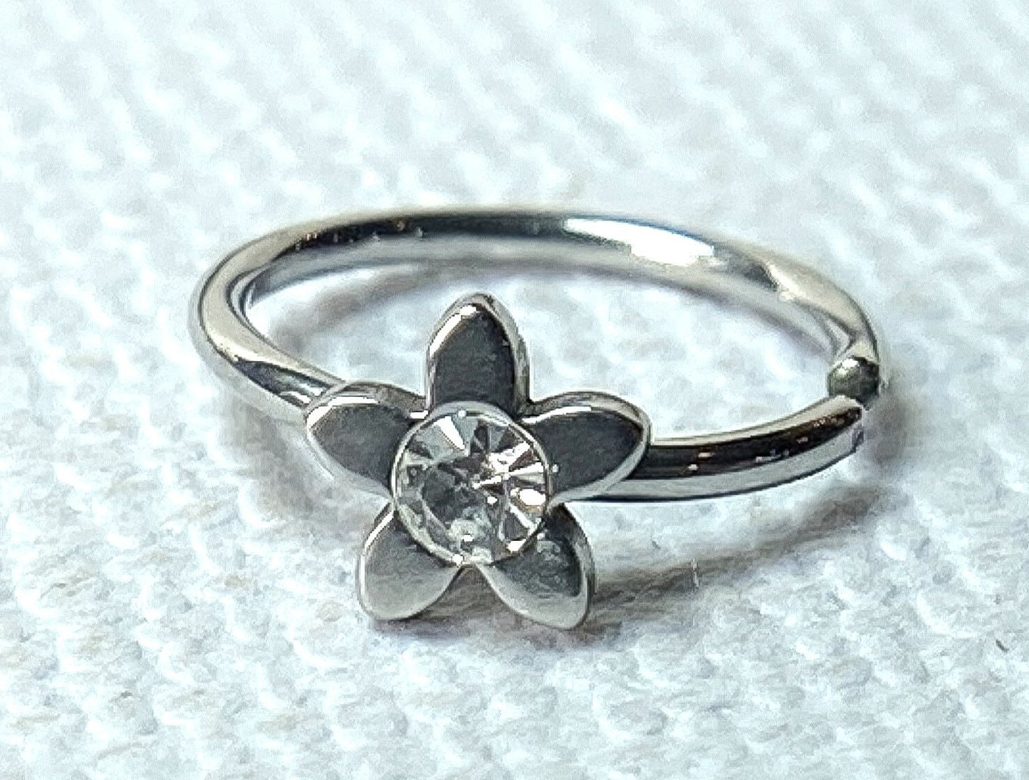 1pc Crystal Gem Flower Nose Hoop / Cartilage Ring Rook Daith Helix Tragus
