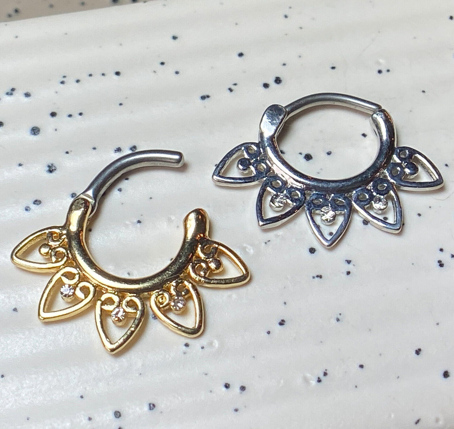 1pc Single Tribal Fan Septum Clicker 316L Surgical Steel 16g Nose Ring