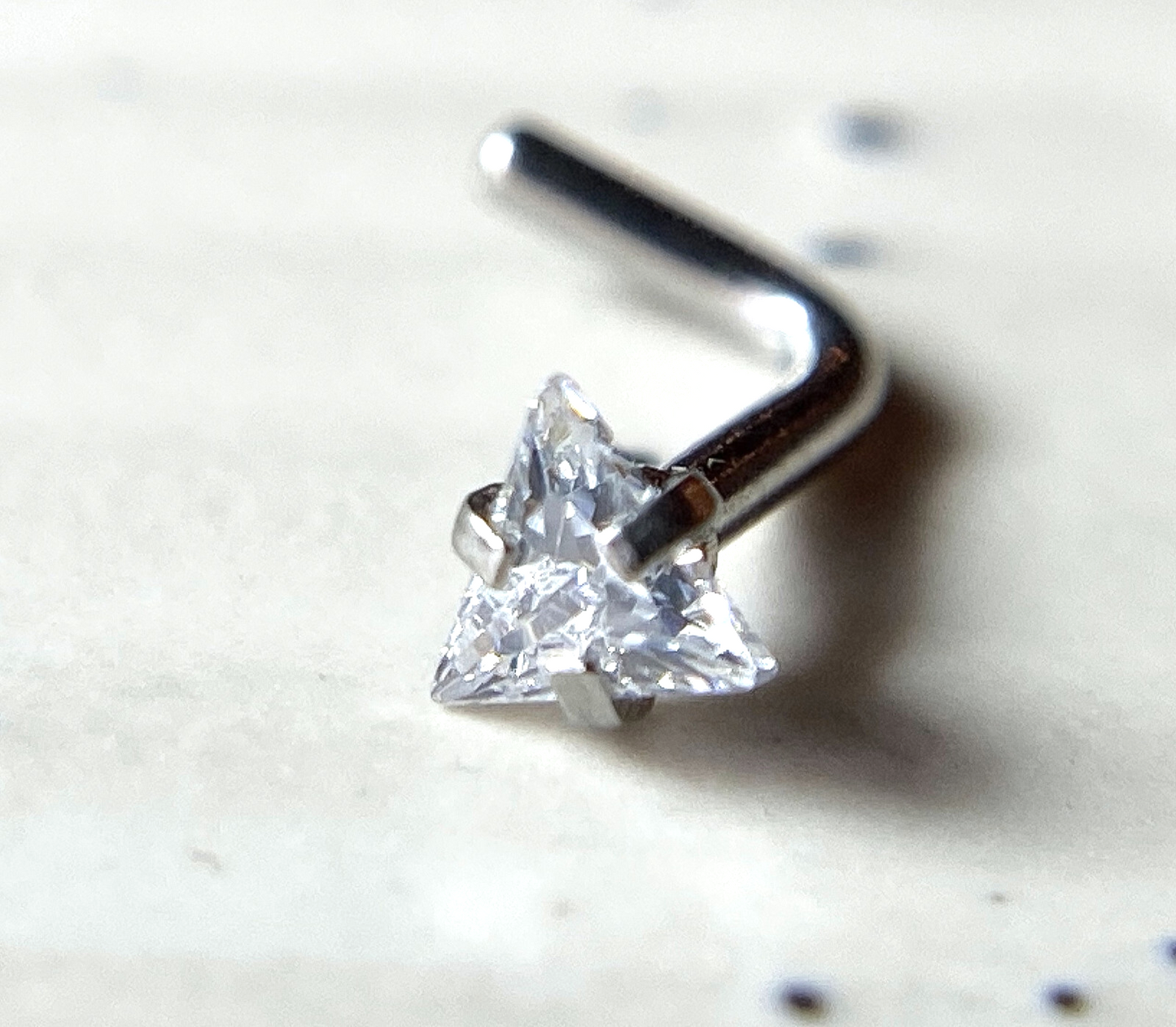 1pc Clear Triangle CZ Gem Top L-Bend Nose Ring 316L Surgical Steel 18g or 20g