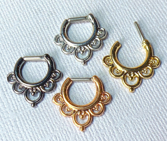 1pc Flower Petals Septum Clicker 316L Surgical Steel 14g or 16g Nose Ring