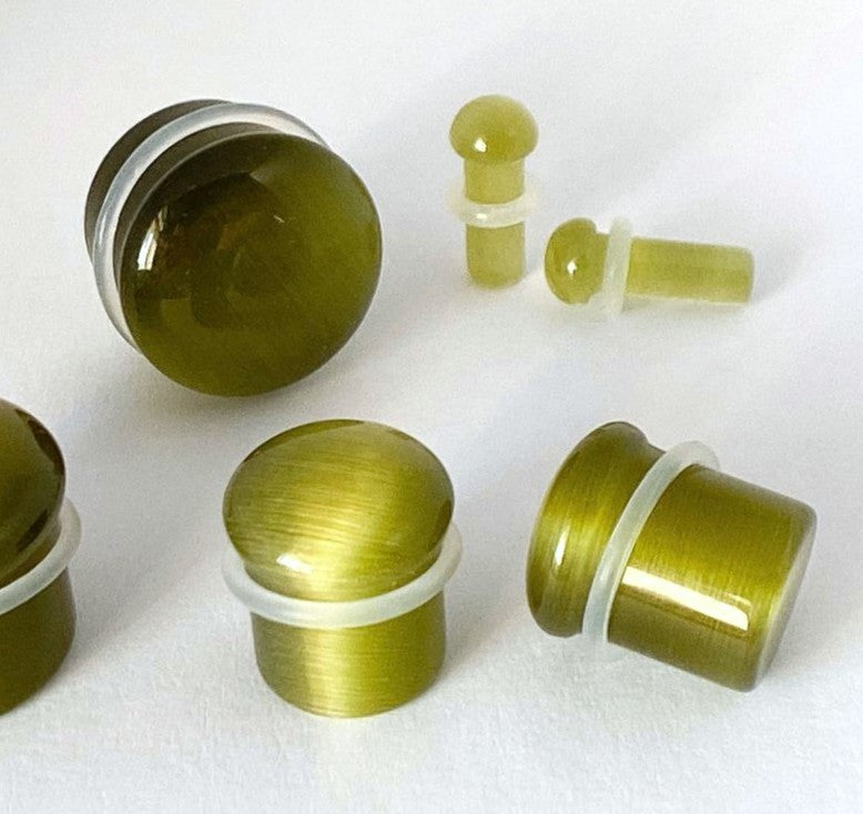 PAIR Peridot Green Cat Eye Stone Plugs Single Flare Tunnels Earlets Gauges