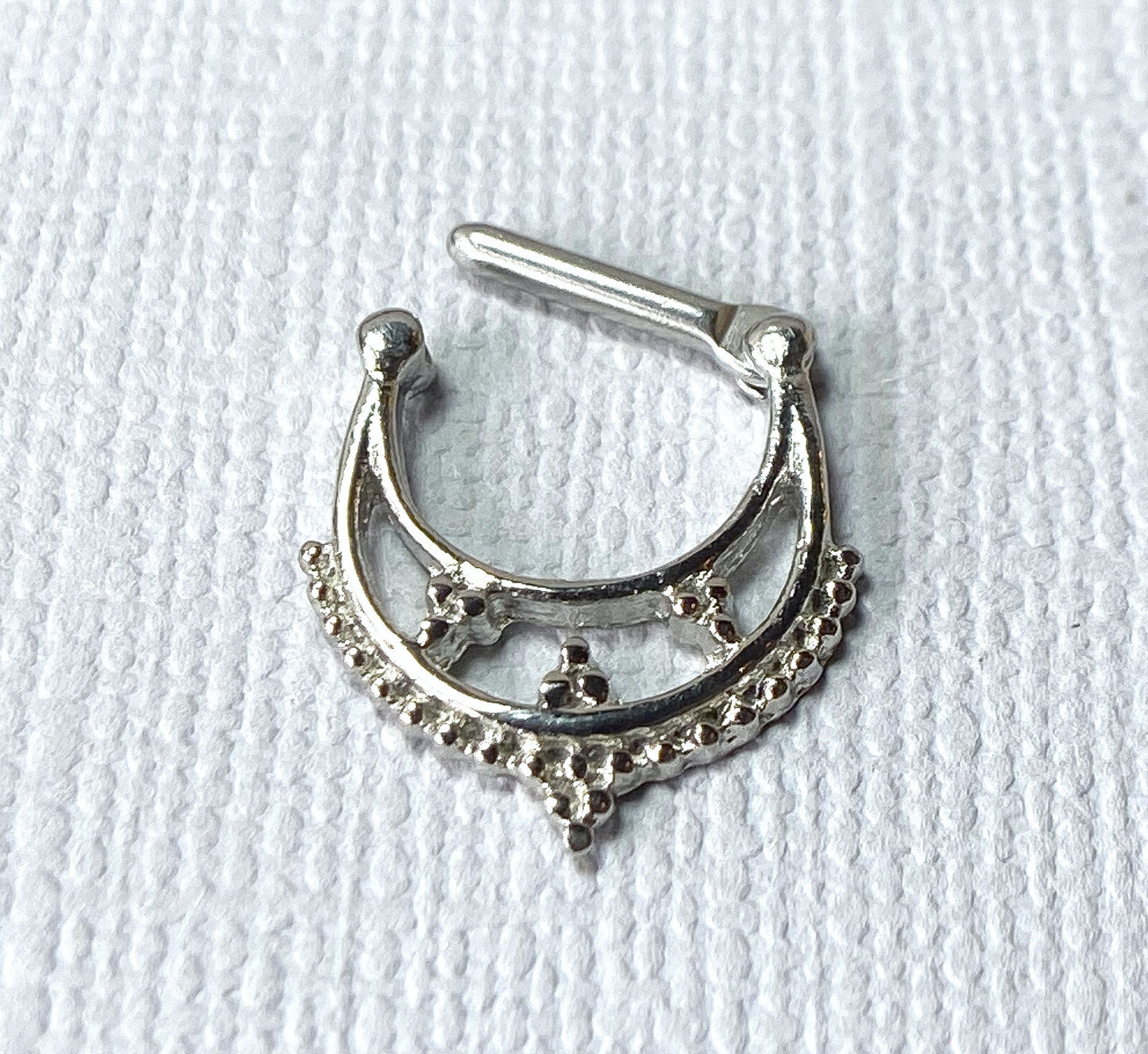 1pc 100% SURGICAL STEEL Double Lined Beads Clicker Pierced Nose Ring 14g 16g