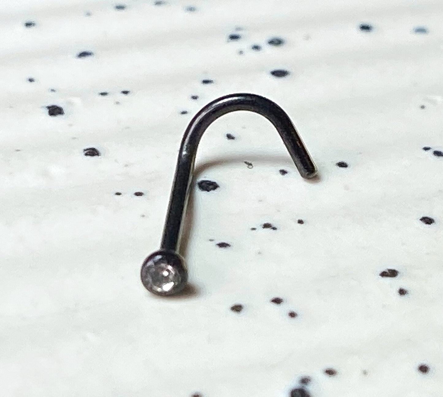 1pc Press-Fit Clear Gem Titanium Plated 316L Surgical Steel Nose Screw Ring