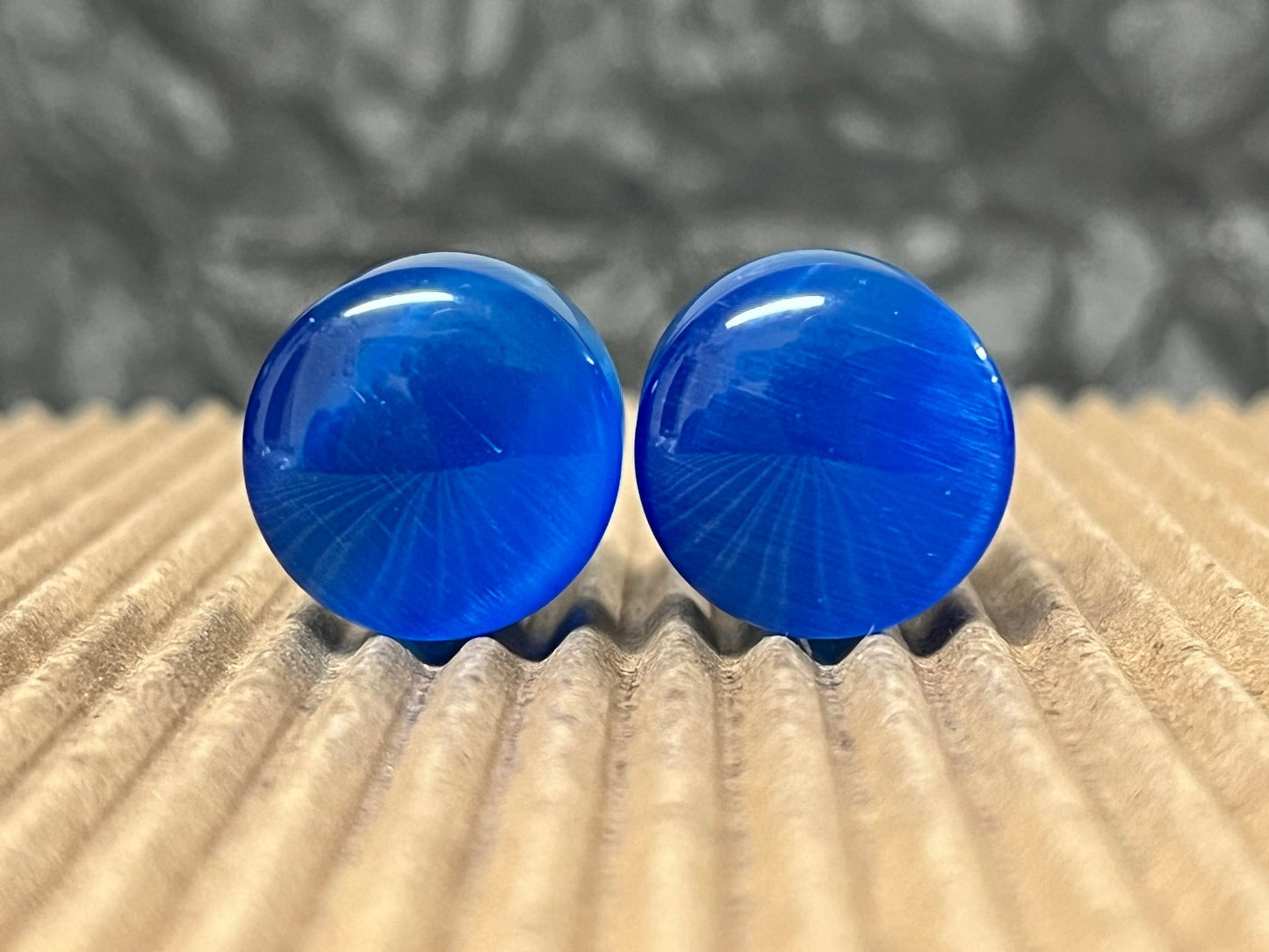 PAIR  Blue Cat Eye Stone Double Flare Plugs Tunnels Earlets Gauges Body Jewelry