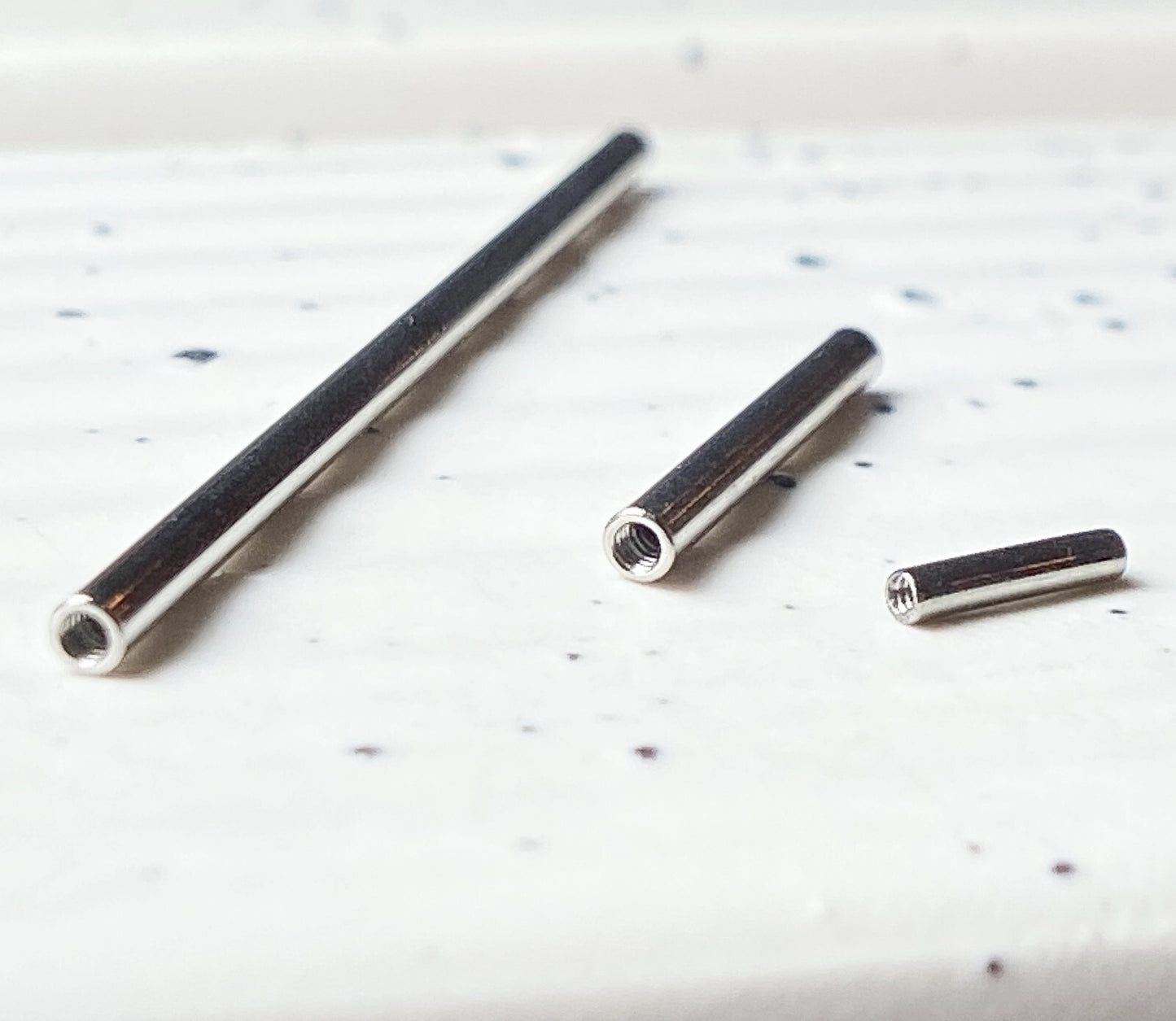 Body Jewelry Replacement Parts - 10pk Internally Threaded Steel Straight Barbell