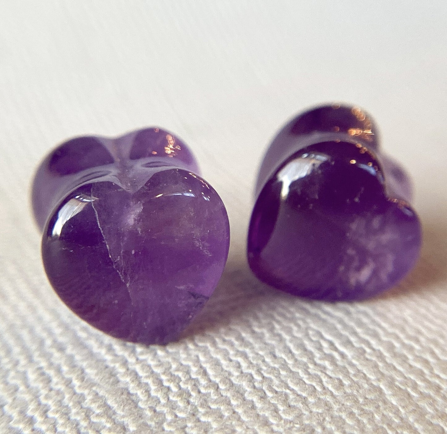 PAIR Heart Shaped Amethyst Stone Plugs Gauges Amythest Tunnels Body Jewelry