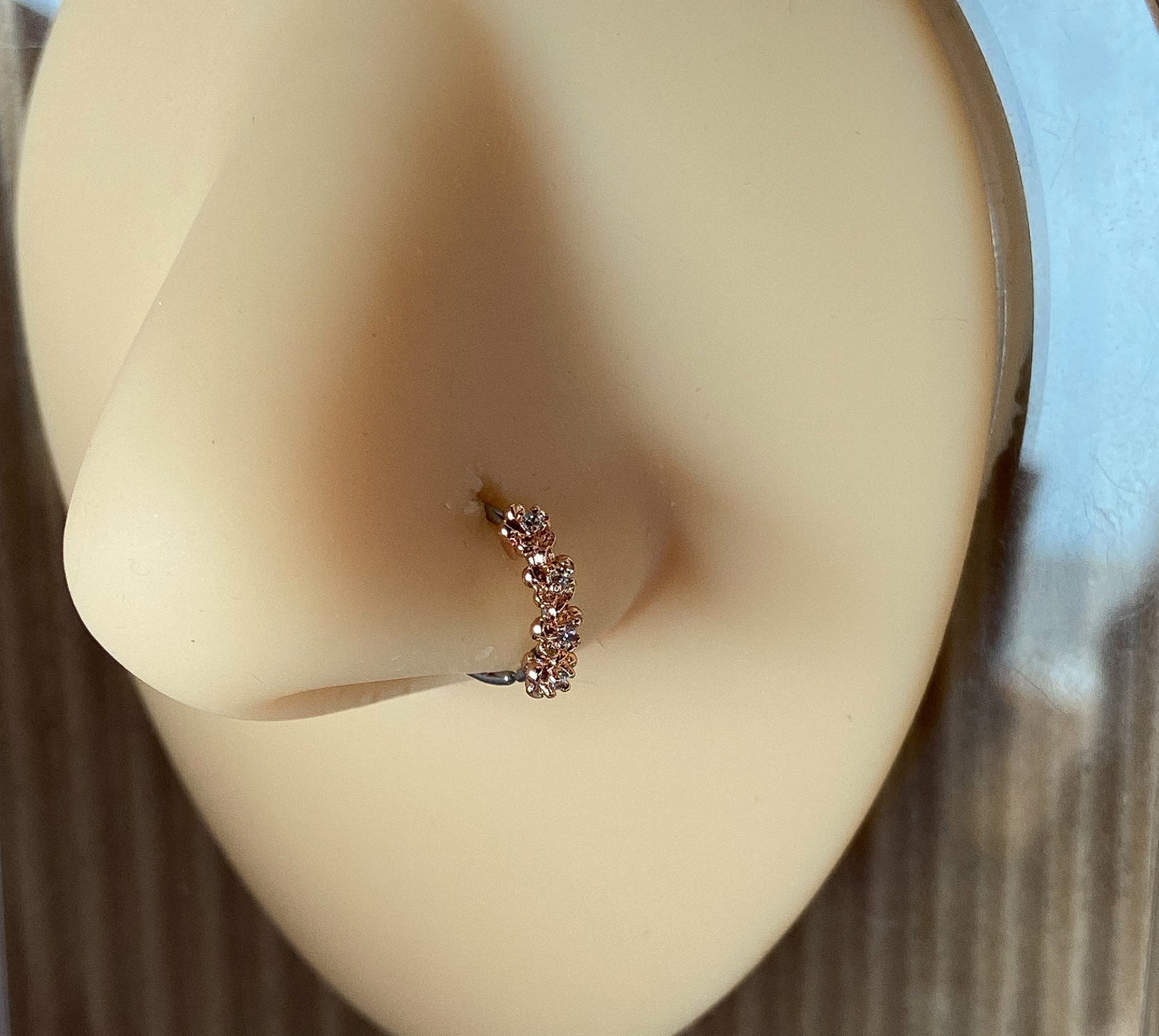 1pc Bendable Nose Hoop / Cartilage Ring CZ Gem Paved Flowers for Rook, Daith