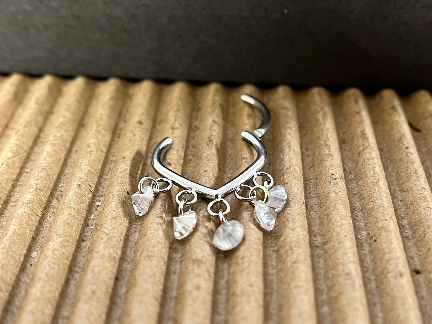 1pc Teardrop 5 Dangle CZ Gems Hinged Segment Ring 16g Septum Helix Orbital Daith
