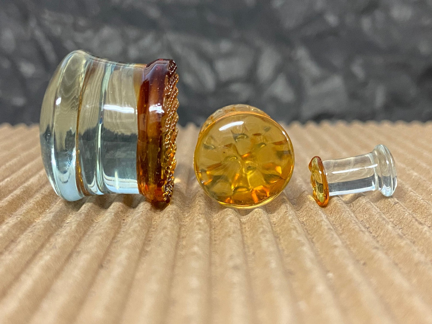 PAIR Honey Comb Design Glass Plugs Double Flare Gauges Honeycomb Body Jewelry