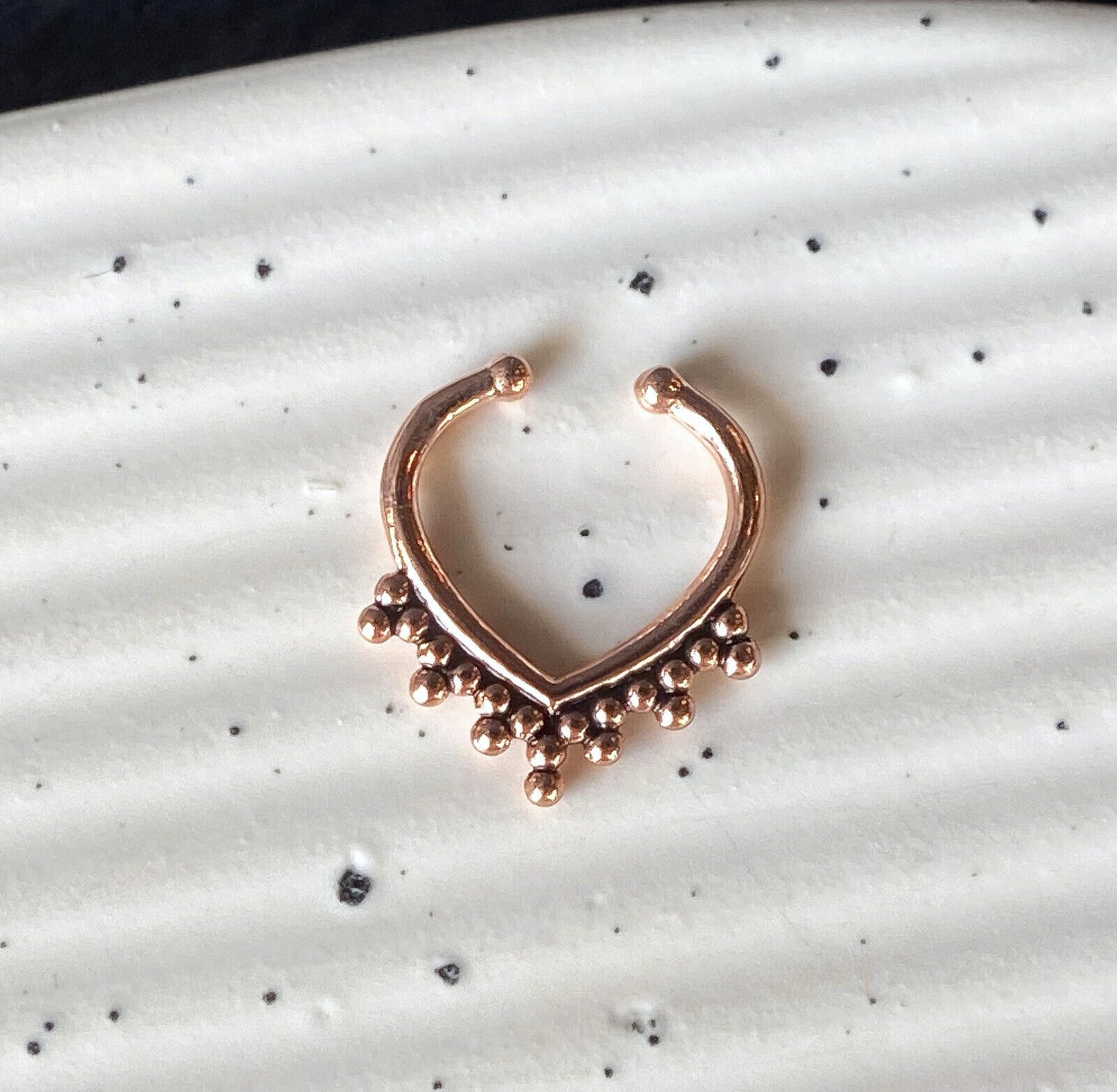 1pc Non-Piercing Beaded Trim Septum Hanger Clip-On Fake Nose Ring Body Jewelry