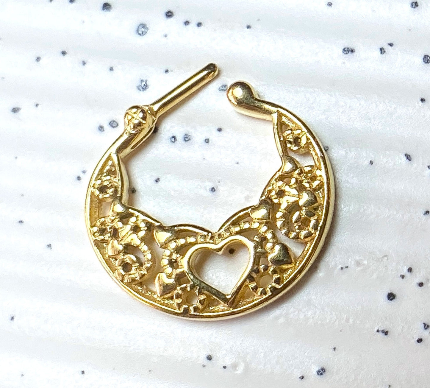1pc 100% SURGICAL STEEL Heart Laced Septum Ring Clicker Pierced Nose 16g