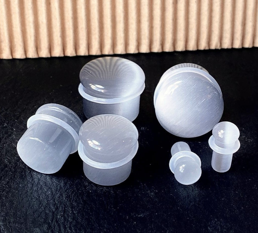 PAIR Gray Cat Eye Stone Plugs Single Flare Tunnels Earlets Gauges Body Jewelry