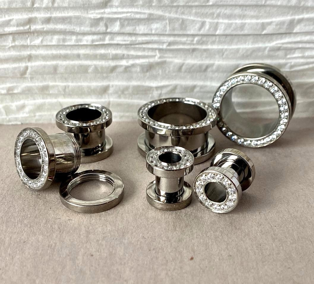 PAIR Solid Implant Grade Titanium Screw Fit CNC Gem Rim Tunnels Plugs Gauges