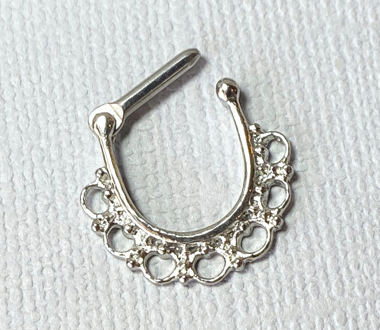 1pc 100% SURGICAL STEEL Tribal Fan Filigree Clicker Pierced Nose Ring 14g 16g