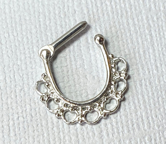 1pc 100% SURGICAL STEEL Tribal Fan Filigree Clicker Pierced Nose Ring 14g 16g