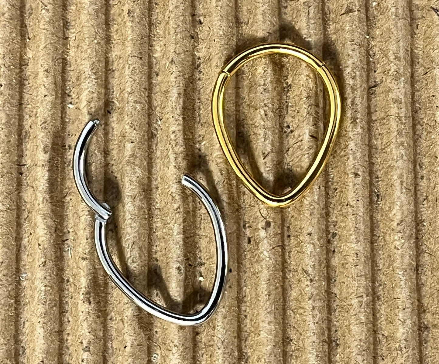 1pc Teardrop Hinged Segment Ring 16g Septum Helix Orbital Daith Tear Drop