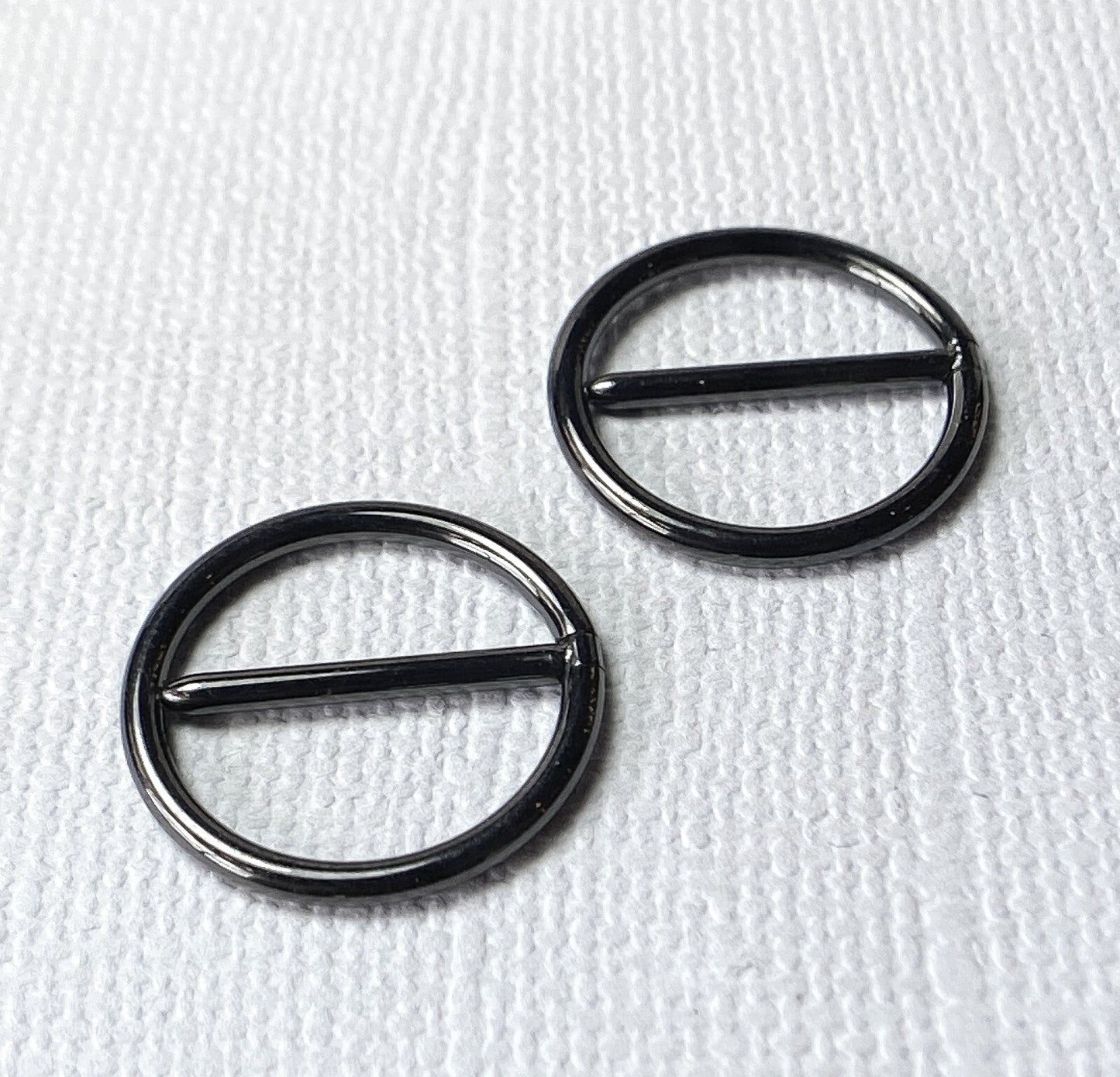 PAIR Nipple Hoop Swinging Bar Clicker Rings ASTM F136 Implant-Grade Titanium Jewelry