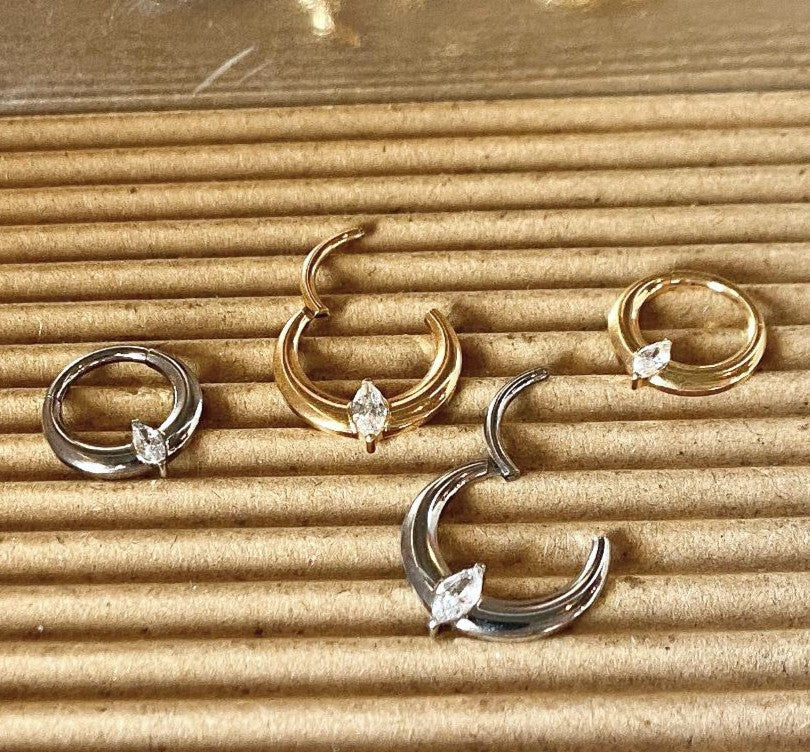 1pc Solid Titanium Marquise Gem Wide Hinged Segment Ring Helix Septum Clicker