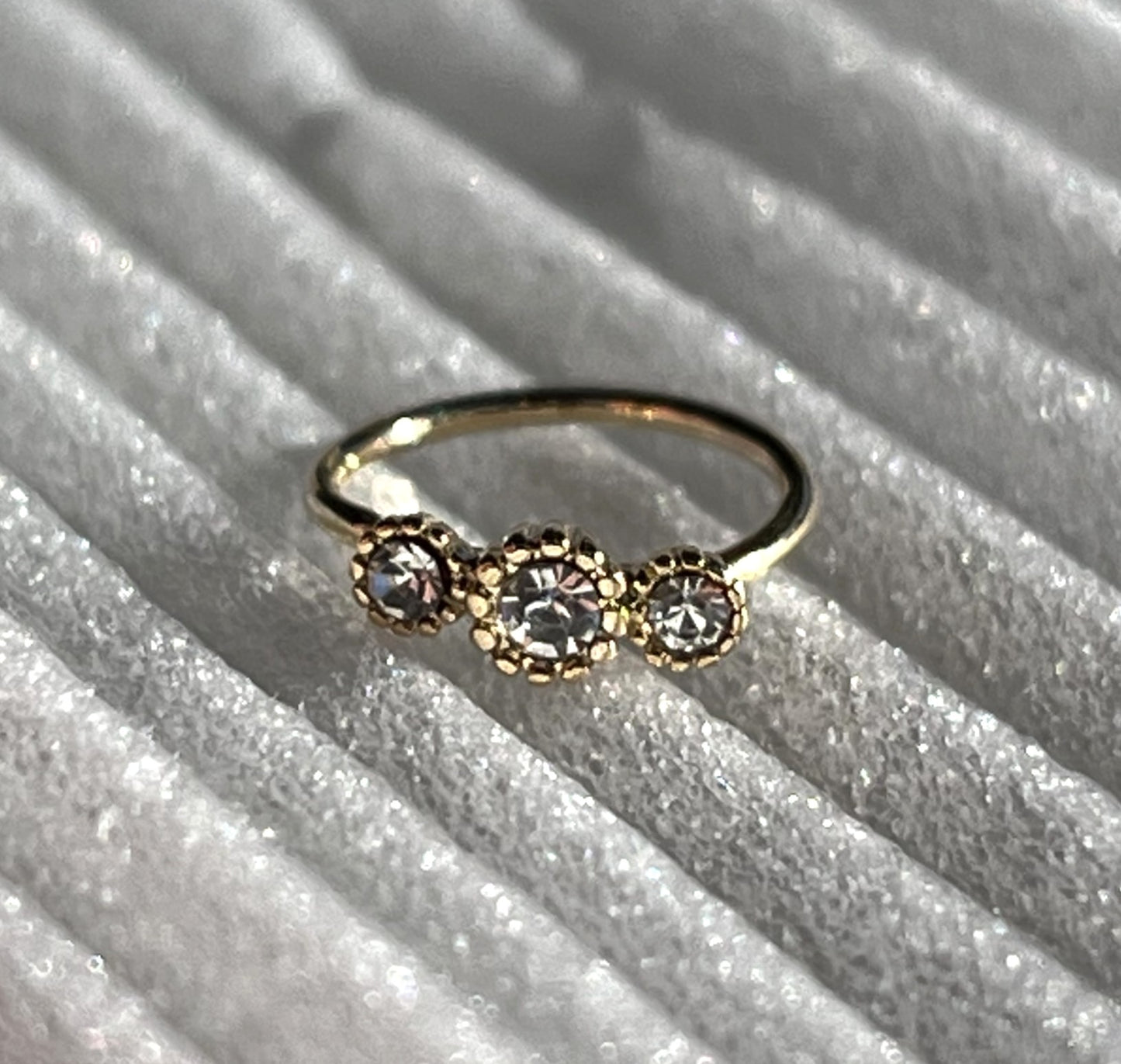 1pc Yellow Gold Three CZ Gem Hoop Nose / Cartilage Ring Rook Daith Helix Tragus