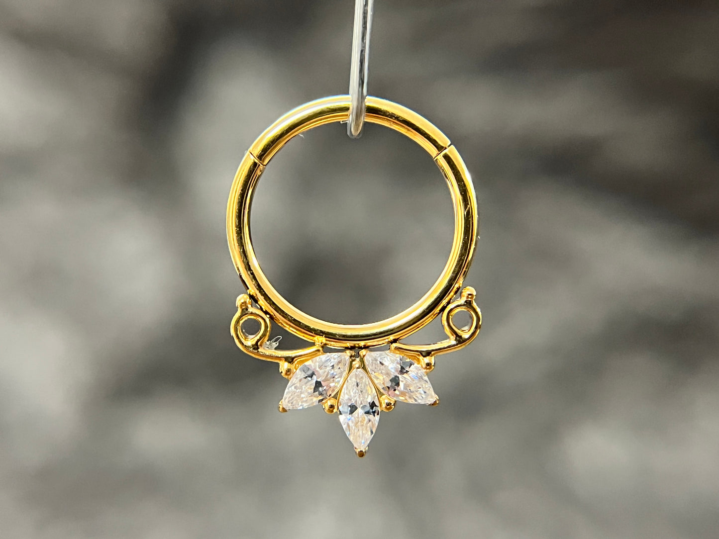1 Piece of Unique Marquise Gem Fan Hinged Segment Ring - 16g - 8mm or 10mm Internal Diameter