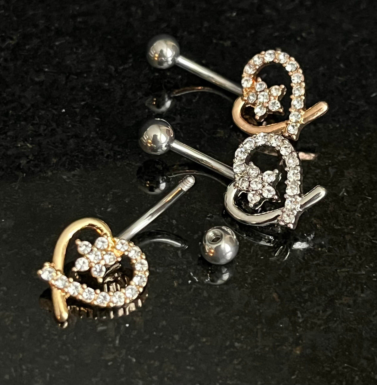 1 Piece Stunning Heart with Flower Center CZ Gem Navel / Naval Belly Ring - 14g - 10mm - Gold, Steel and Rose Gold Available!