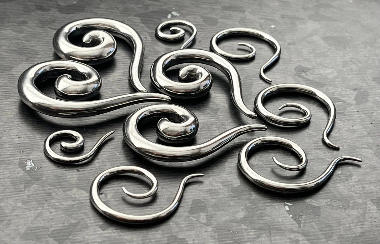 PAIR of Beautiful Surgical Steel Spiral Hanging Tapers Expanders