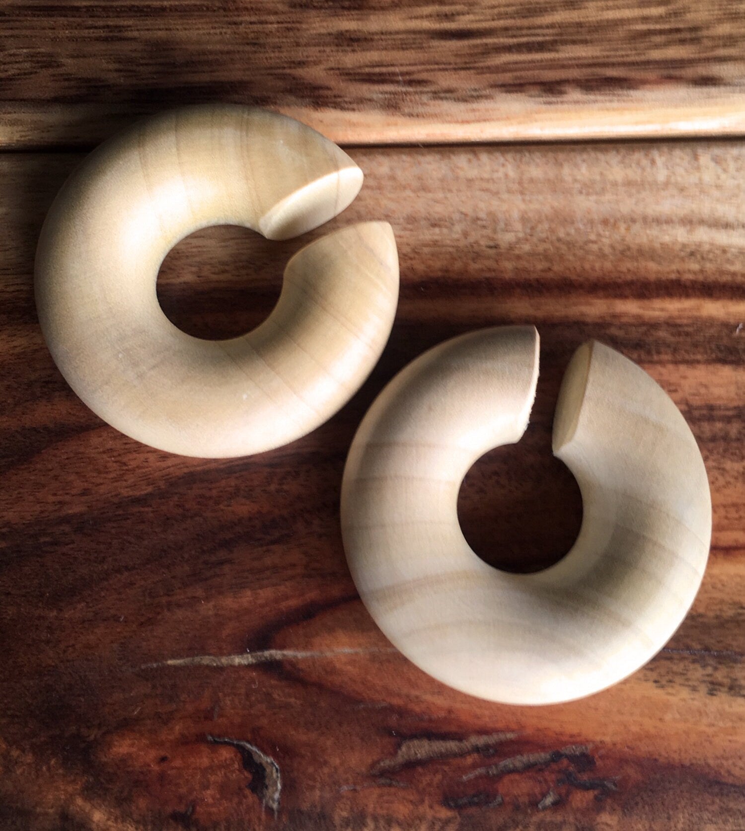 PAIR of Unique Organic Crocodile Wood Hoops Ear Weight Hanging Plugs - Gauges 2g (6mm) up to 5/8" (16mm) available!