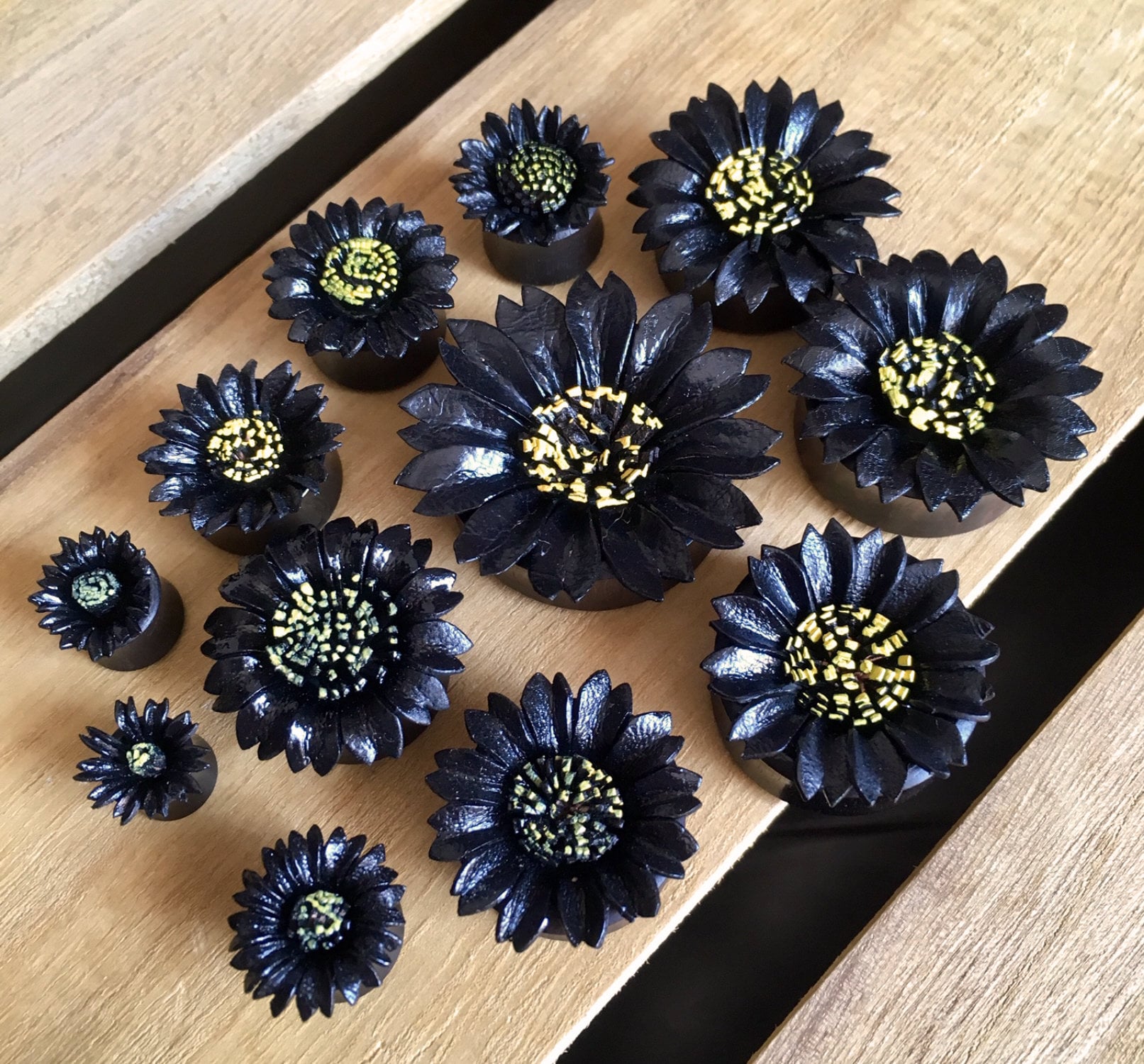 PAIR of Orginal Black Leather Flower and Organic Horn Plugs - Gauges 0g (8mm) up to 1&1/4" (32mm) available!