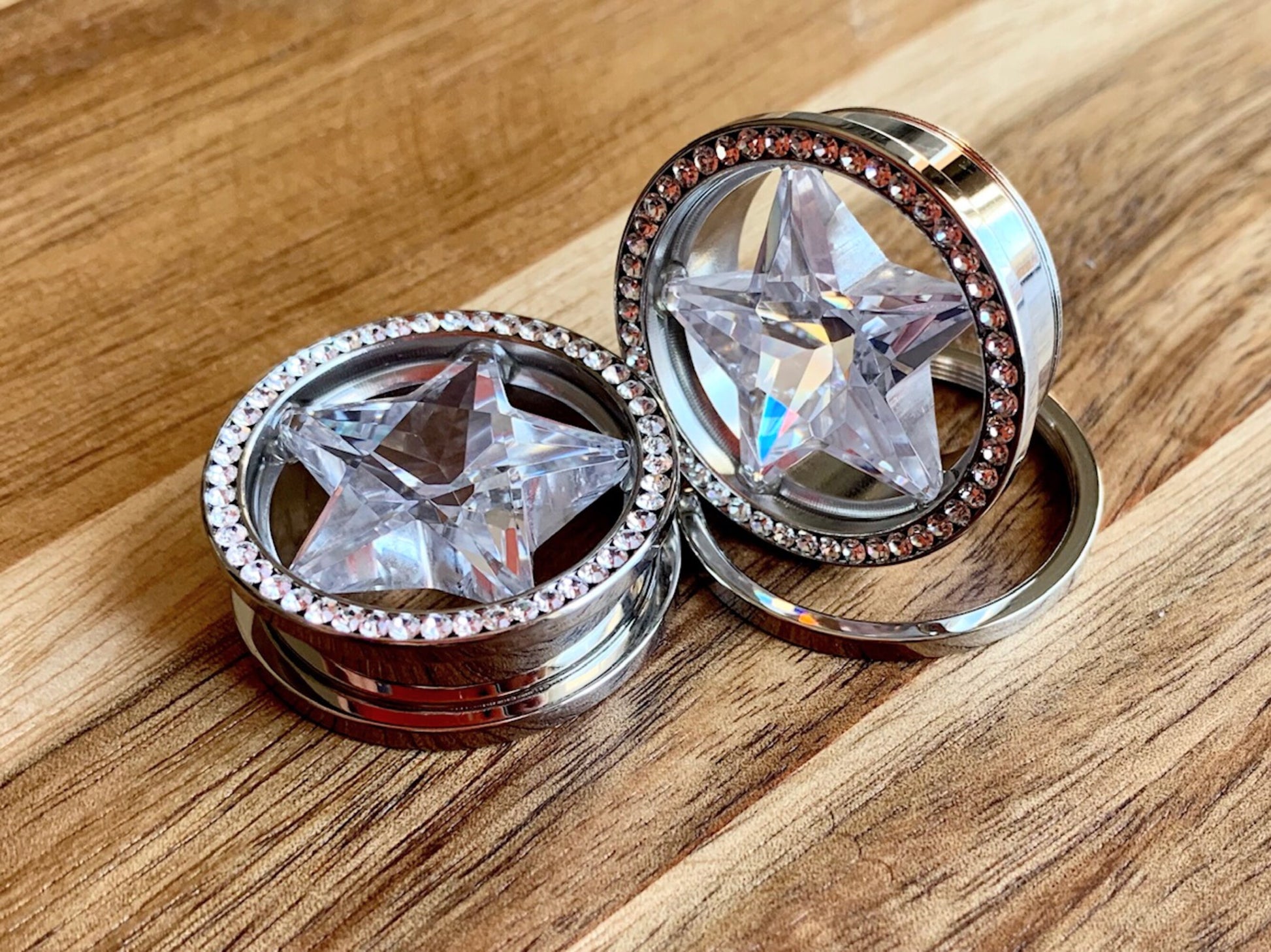 PAIR of Clear Star CZ Gem Surrounded by a Clear CZ Rim Steel Screw Fit Plug - Gauges 4g (5mm) thru 14mm available!